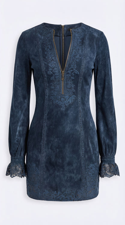 India. Vestido corto estilo oriental