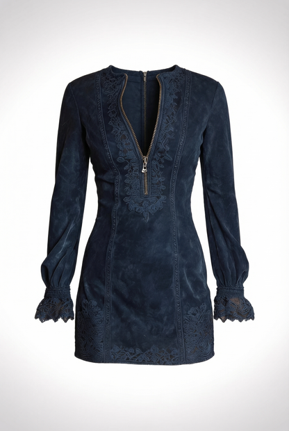 India. Vestido corto estilo oriental